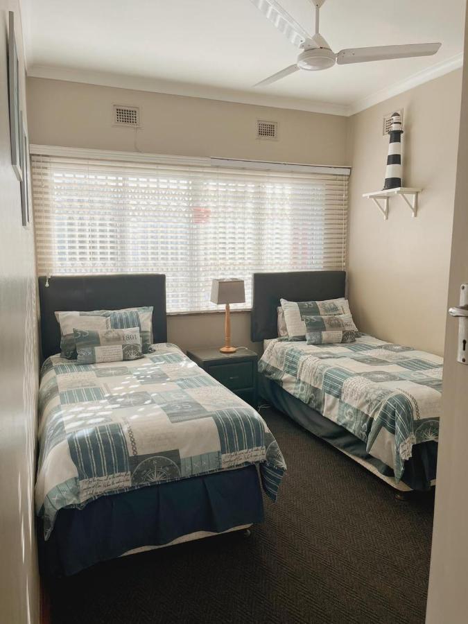 Dolphin View Self Catering Apartment *