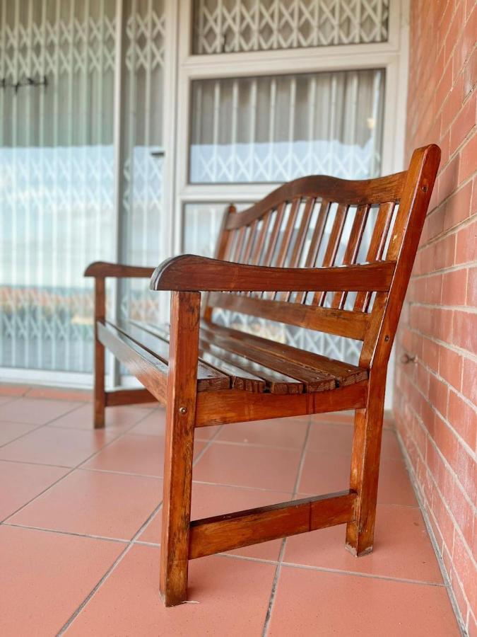 Apartment Dolphin View Self Catering *