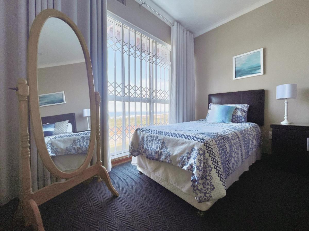 Dolphin View Self Catering Apartment Scottburgh
