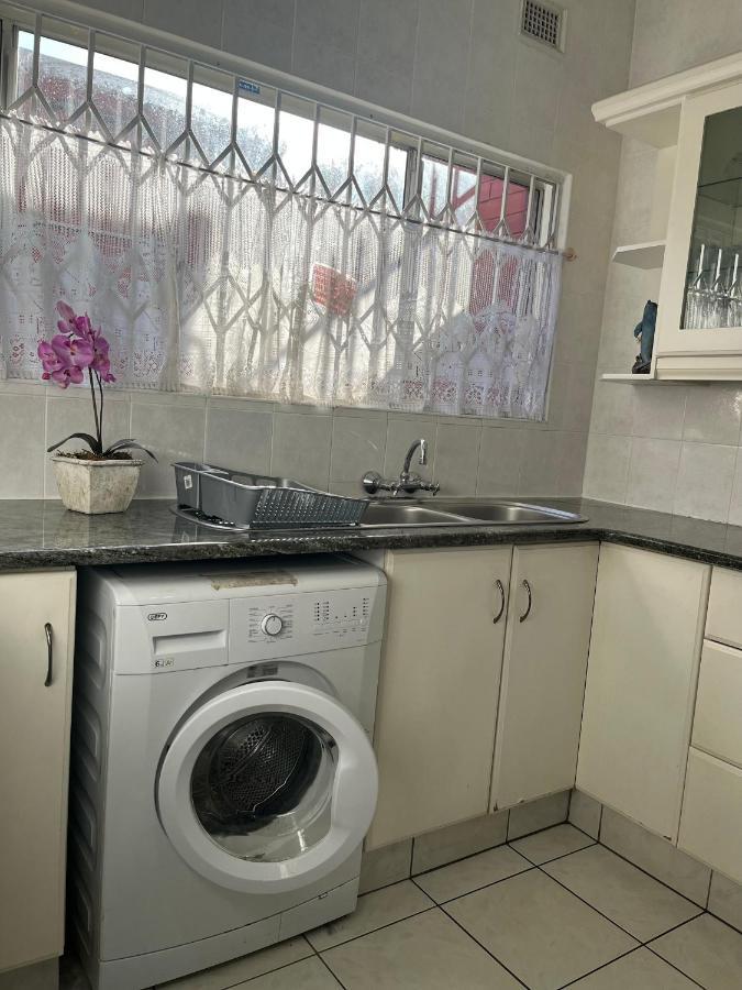 Apartment Dolphin View Self Catering