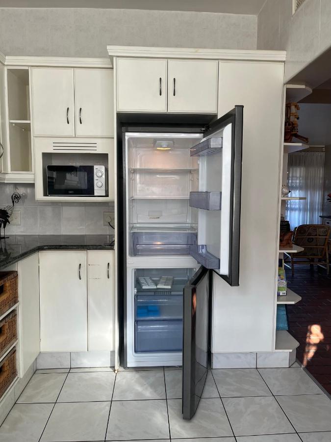 Apartment Dolphin View Self Catering *